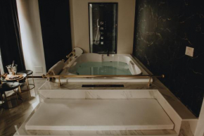 Royalroom-relaxing spa & luxury apartments Lido Di Ostia